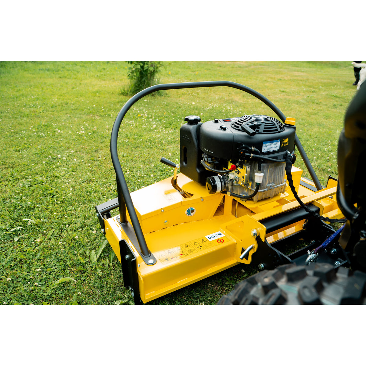 ATV IB Frontmonterat klippaggregat B&S 10,5hk - ÖREBRO MC SERVICE