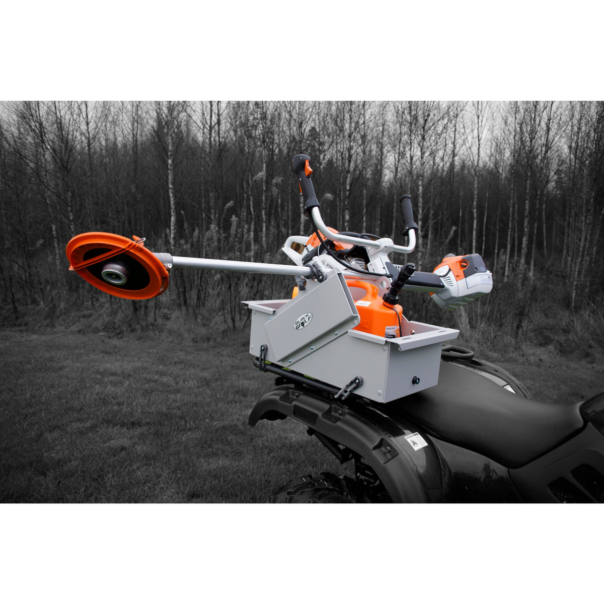 BLACK WOLF Motorsågslåda för ATV - ÖREBRO MC SERVICE